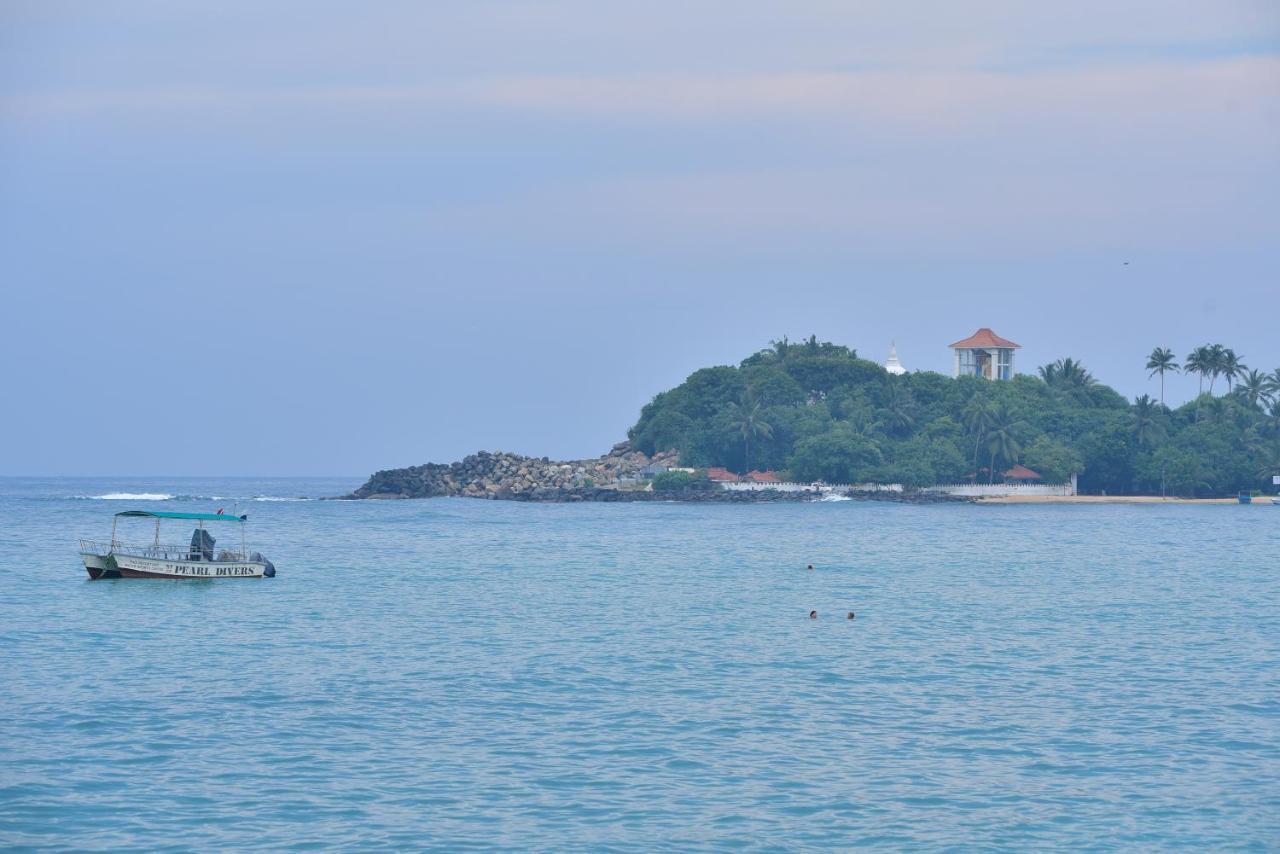 Peacock Beach Hotel Unawatuna Eksteriør billede
