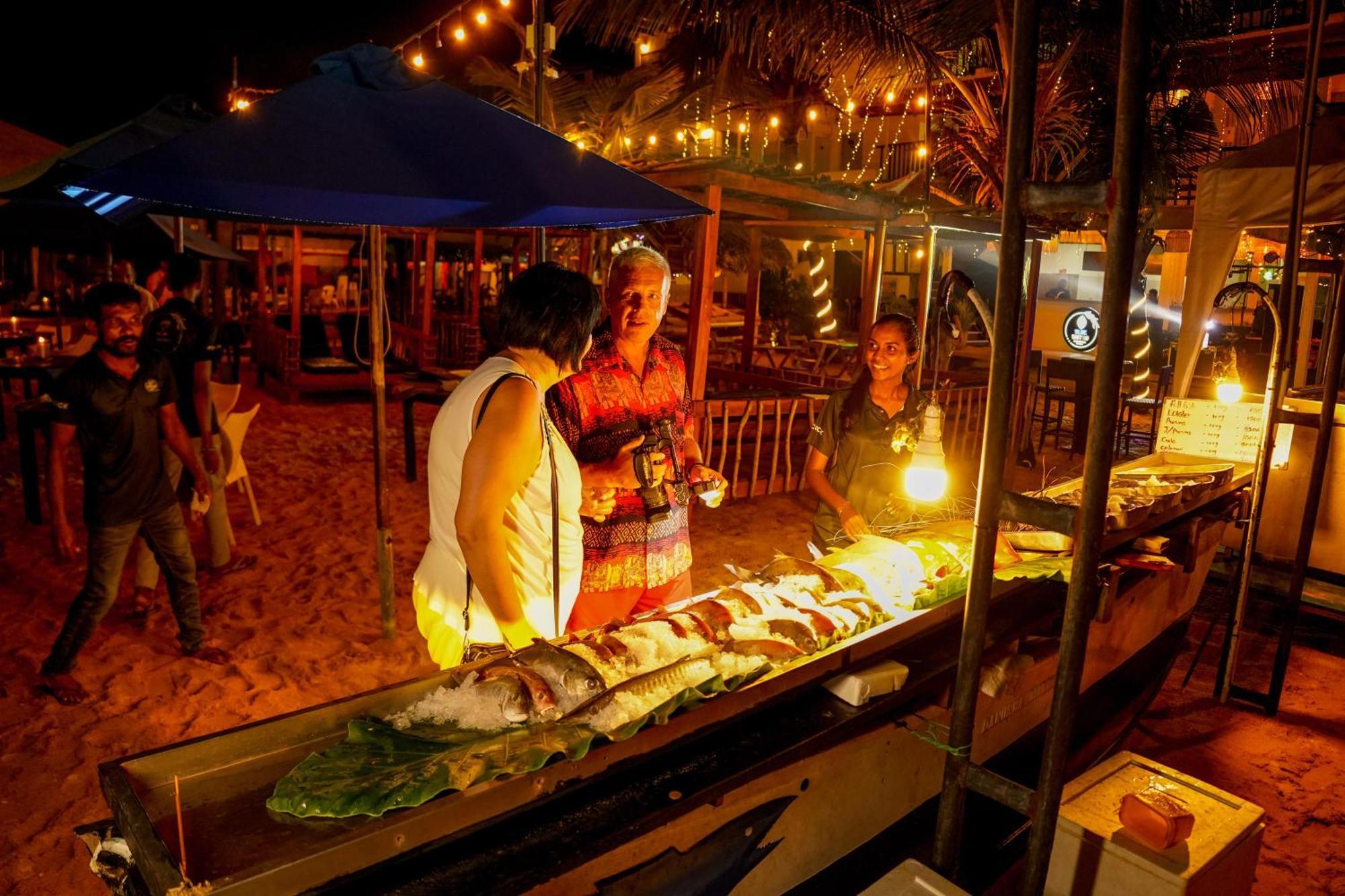 Peacock Beach Hotel Unawatuna Eksteriør billede
